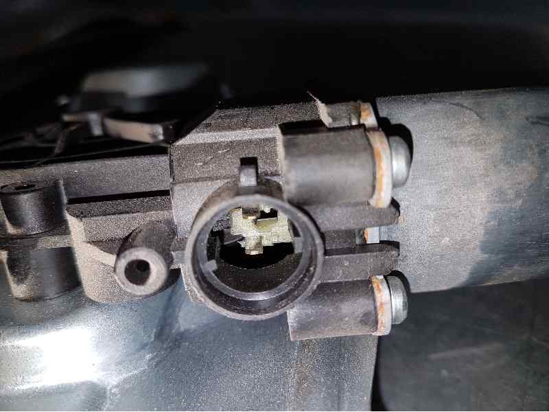 Recambio de elevalunas delantero derecho para renault clio iii exception referencia OEM IAM 2 PINS 400361F ELECTRICO