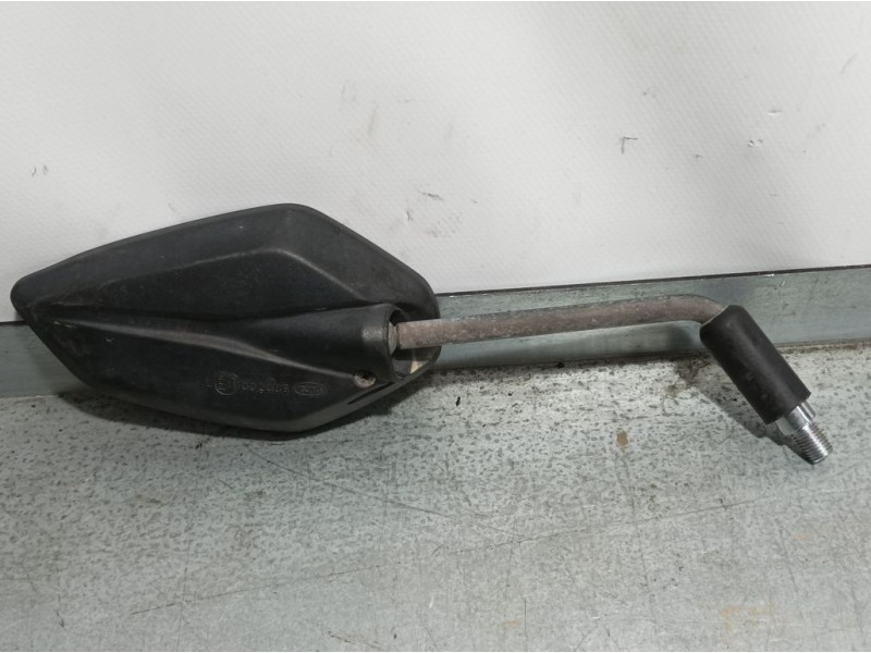 Recambio de retrovisor derecho para yamaha nmax nmax 125 referencia OEM IAM   