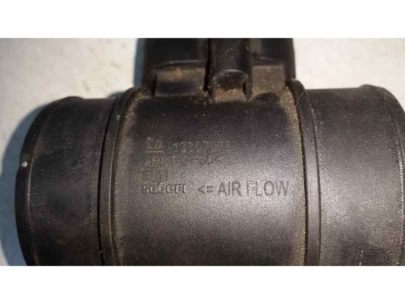Recambio de caudalimetro para opel corsa d selective referencia OEM IAM 13307079  