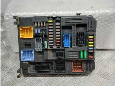 CAJA RELES / FUSIBLES 9822745880 2431840228 