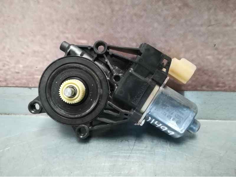 Recambio de motor elevalunas delantero derecho para ford fiesta (cb1) ambiente referencia OEM IAM 8A6114553A  2 PINS