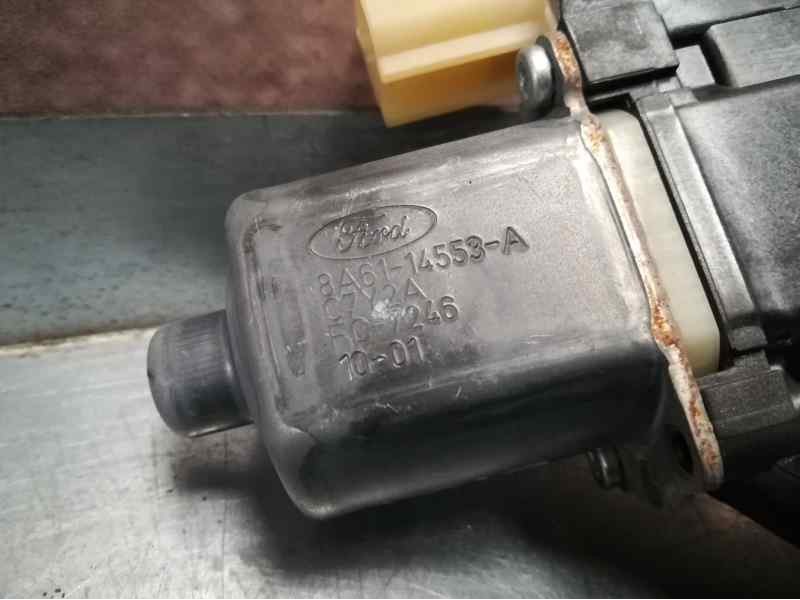 Recambio de motor elevalunas delantero derecho para ford fiesta (cb1) ambiente referencia OEM IAM 8A6114553A  2 PINS