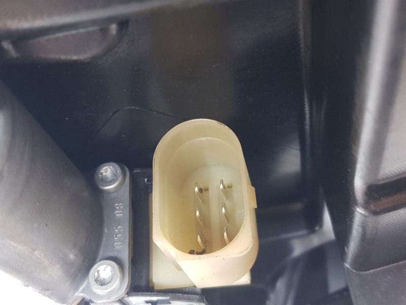 Recambio de elevalunas delantero derecho para mini mini (r56) cooper d referencia OEM IAM TH62298811  ELÉCTRICO 6 PINS