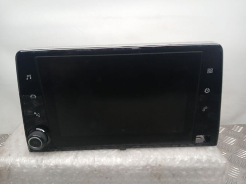 Recambio de sistema navegacion gps para opel combo life innovation referencia OEM IAM 98162661ZD  35260701