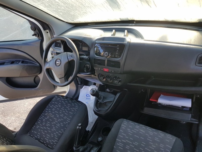 opel combo d del año 2018