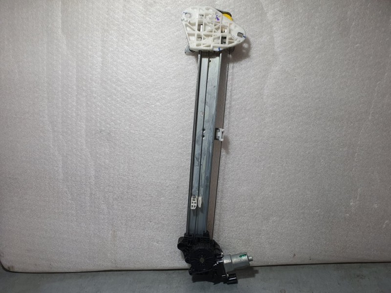 Recambio de elevalunas trasero derecho para honda hr-v (..) elegance referencia OEM IAM SIN REF  ELECTRICO 6 PINES