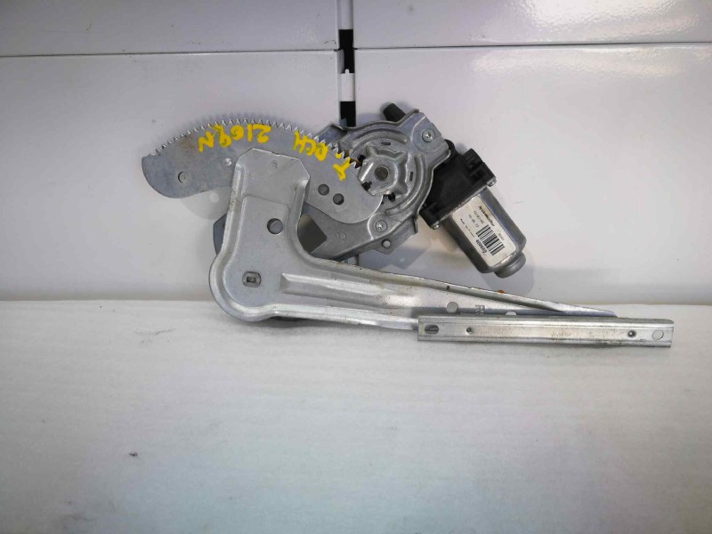 Recambio de elevalunas trasero derecho para nissan almera (n16/e) acenta referencia OEM IAM 400689  DOS PINS