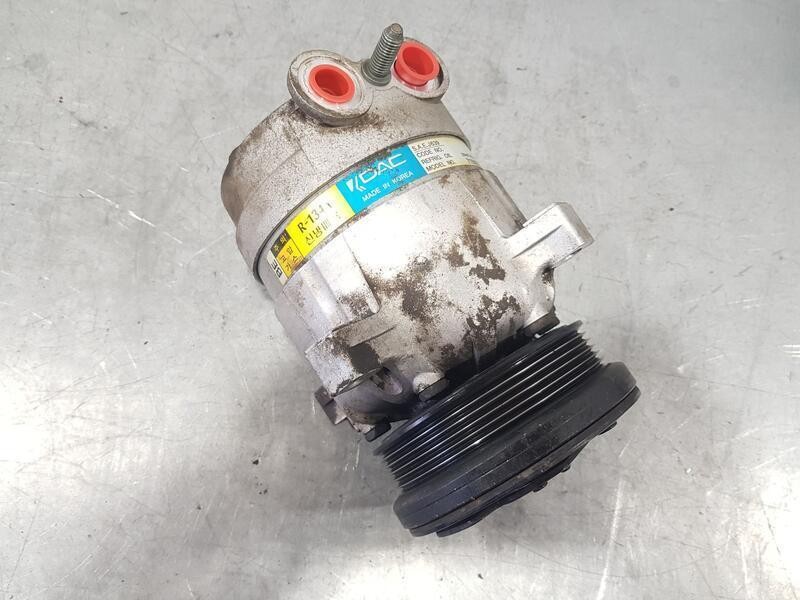 Recambio de compresor aire acondicionado para chevrolet tacuma sx referencia OEM IAM 715021  