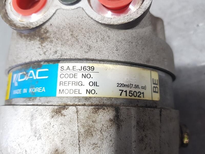 Recambio de compresor aire acondicionado para chevrolet tacuma sx referencia OEM IAM 715021  