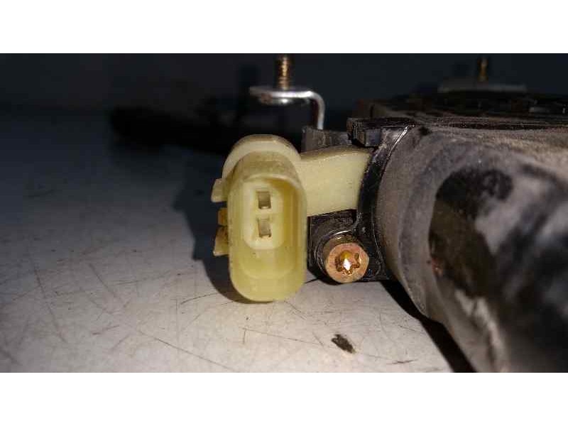 Recambio de elevalunas delantero derecho para hyundai getz (tb) 1.1 básico referencia OEM IAM  2 PINS ELECTRICO