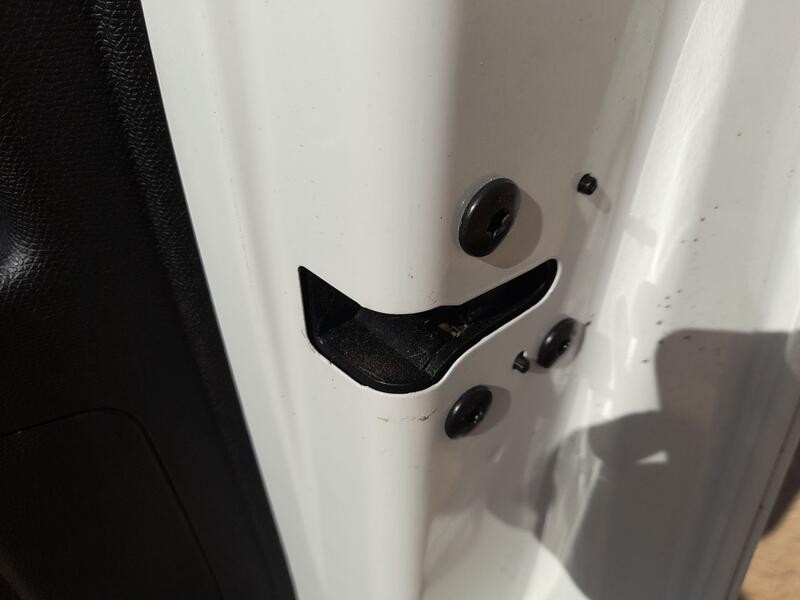 Recambio de cerradura puerta delantera derecha para peugeot 308 ii (lb_, lp_, lw_, lh_, l3_) 2.0 bluehdi 150 referencia OEM IAM 