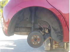 PLASTICO PASE RUEDA TRAS. DCH. 