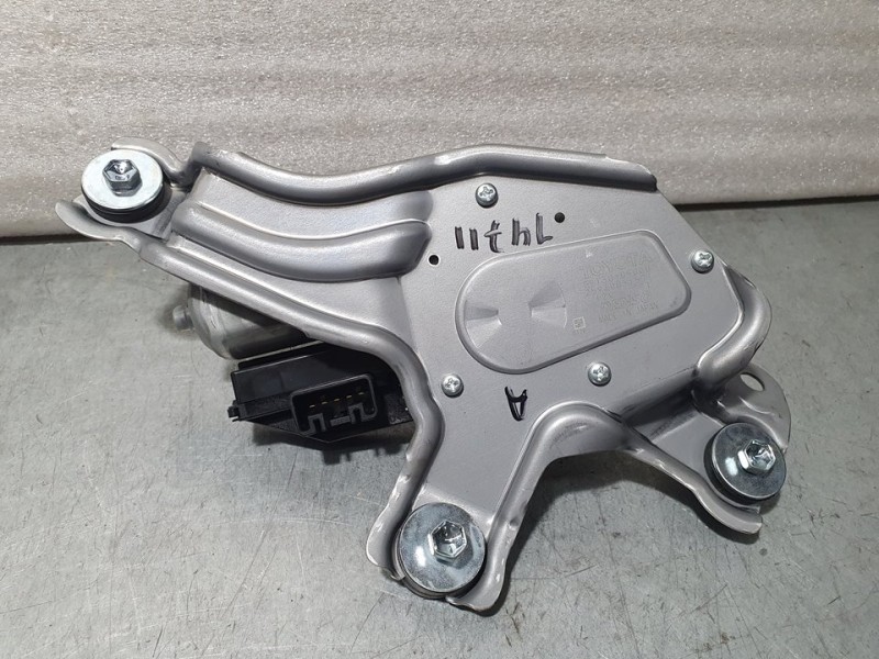 Recambio de motor limpia trasero para toyota avensis touring sports advance referencia OEM IAM 2596001571  