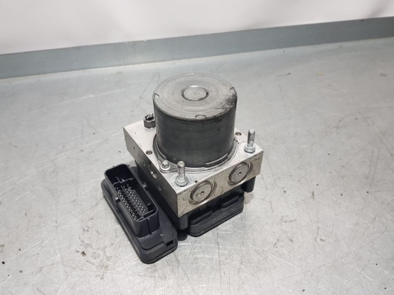 Recambio de abs para citroën c3 feel referencia OEM IAM 3648036 269840 BOSCH