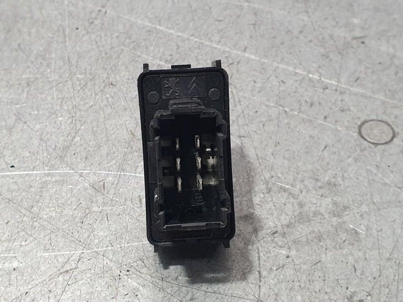 Recambio de mando elevalunas delantero izquierdo para citroën c-elysée shine referencia OEM IAM 96657927ZD  