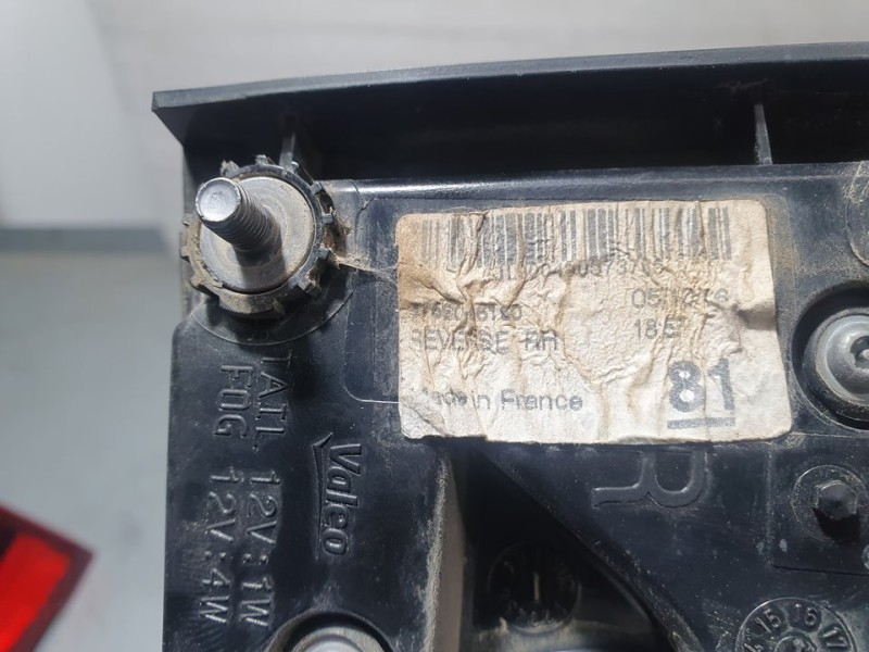 Recambio de piloto trasero derecho para toyota avensis touring sports advance referencia OEM IAM 8158005160  INTERIOR