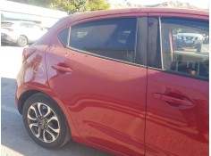 PUERTA TRASERA DERECHA D0Y07202XK 