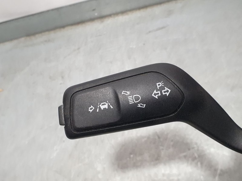 Recambio de mando intermitentes para ford focus st-line referencia OEM IAM H1BT13335BB  