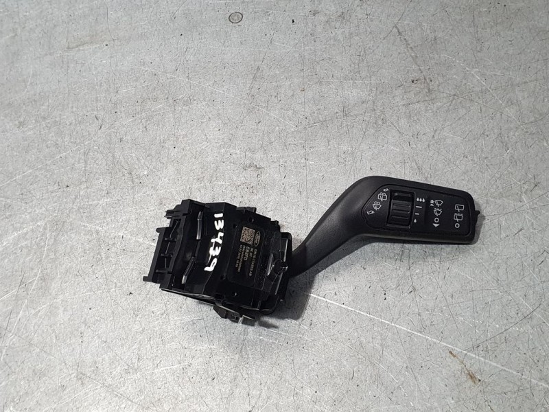 Recambio de mando limpia para ford focus st-line referencia OEM IAM GN1517A553AB  