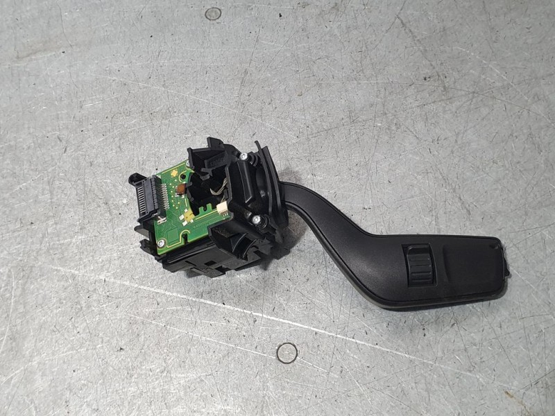 Recambio de mando limpia para ford focus st-line referencia OEM IAM GN1517A553AB  