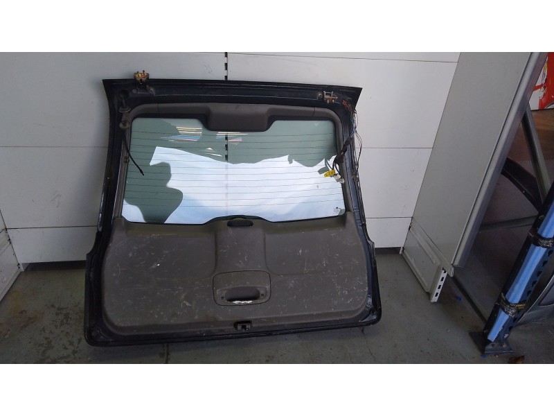 Recambio de porton trasero para chevrolet tacuma sx referencia OEM IAM 96459462  TOCADO