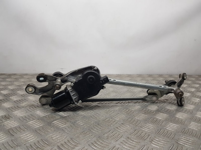 Recambio de motor limpia delantero para honda hr-v (..) elegance referencia OEM IAM 7027C061  