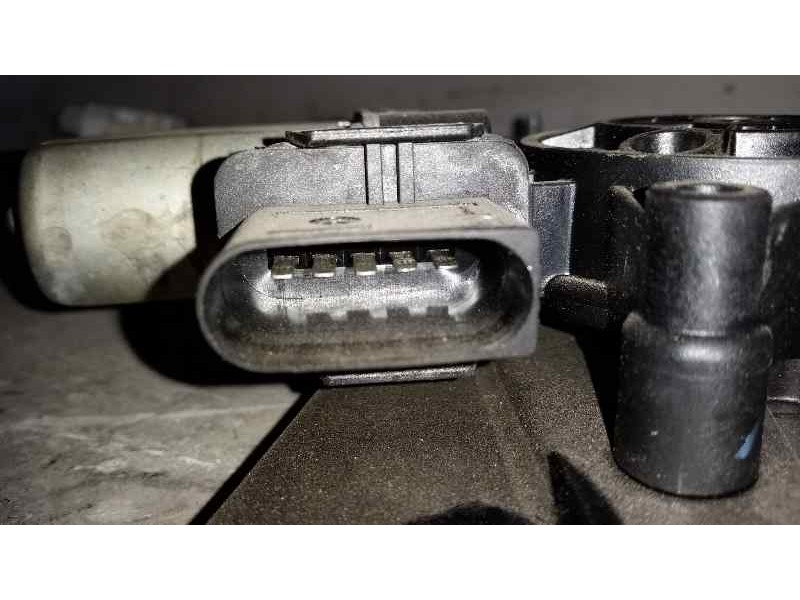 Recambio de elevalunas delantero derecho para bmw serie 1 lim. (f20) 118d referencia OEM IAM  5 PINS ELECTRICO