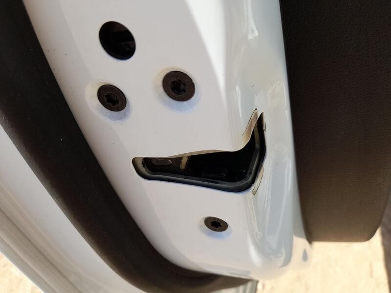 Recambio de cerradura puerta delantera izquierda para ford ecosport 1.5 ecoblue tdci referencia OEM IAM 2333355  