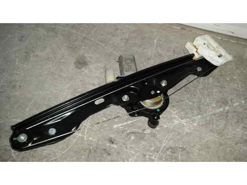 Recambio de elevalunas trasero derecho para bmw serie 1 lim. (f20) 118d referencia OEM IAM  5 PINS ELECTRICO