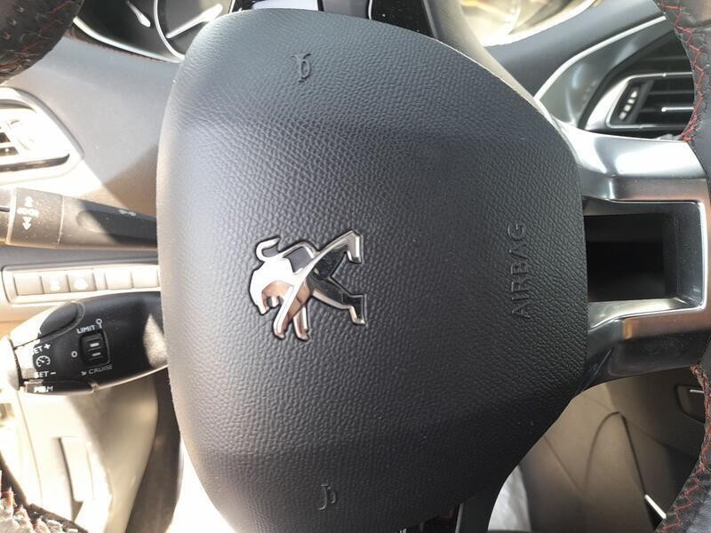 Recambio de kit airbag para peugeot 308 ii (lb_, lp_, lw_, lh_, l3_) 2.0 bluehdi 150 referencia OEM IAM 96783105ZD C/SALPICADERO