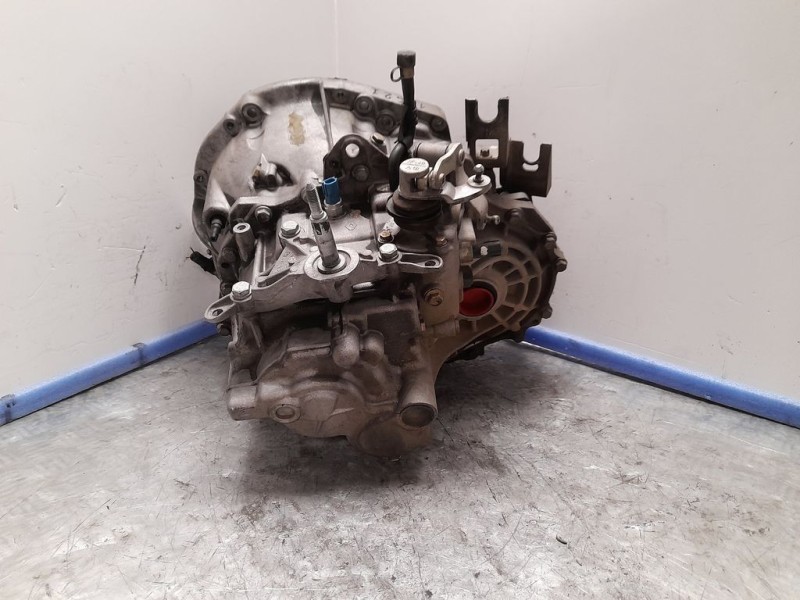 Recambio de caja cambios para renault scenic ii authentique referencia OEM IAM ND0002 A104716 6VELOCIDADES