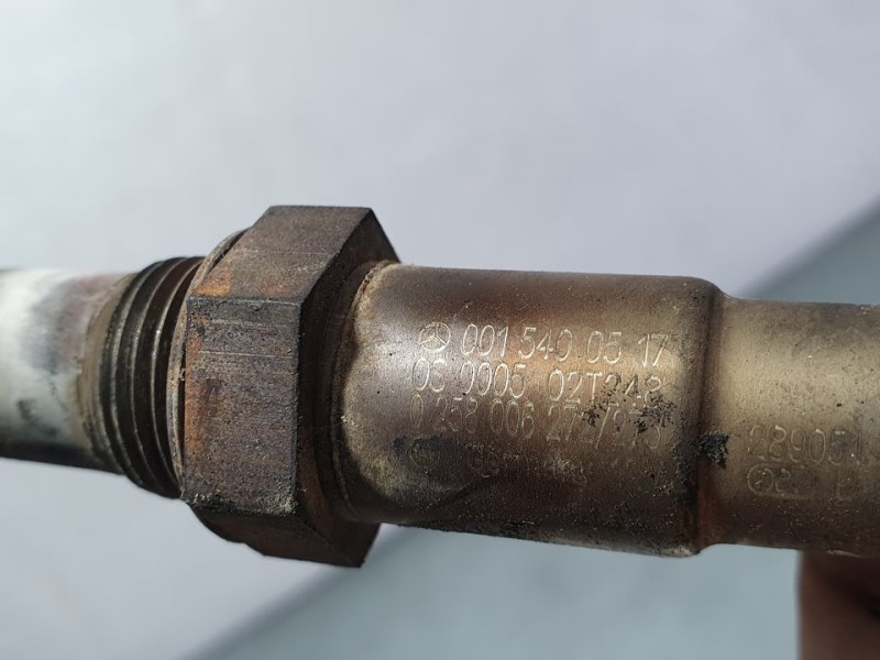 Recambio de sonda lambda para mercedes-benz clase e (w211) berlina e 320 (211.065) referencia OEM IAM 0015400517 0258006272 