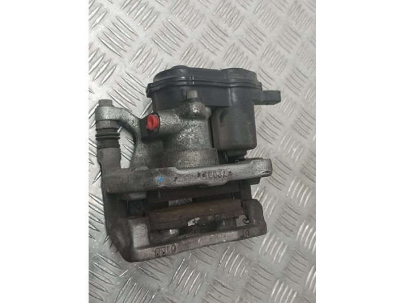 Recambio de pinza freno trasera derecha para honda hr-v (..) elegance referencia OEM IAM 7375A  TRW ELECTRICA