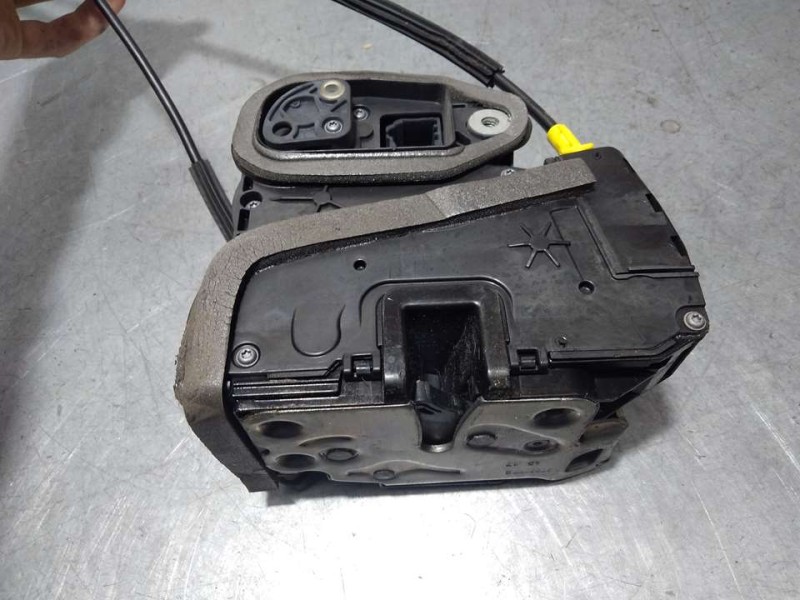 Recambio de cerradura puerta delantera izquierda para opel astra k lim. 5türig selective start/stop referencia OEM IAM 13597536 