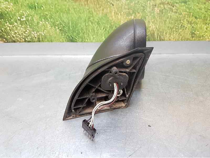 Recambio de retrovisor derecho para mercedes-benz clase a (w168) 160 l (168.133) referencia OEM IAM 1688105816 LE FALTA CRISTAL 