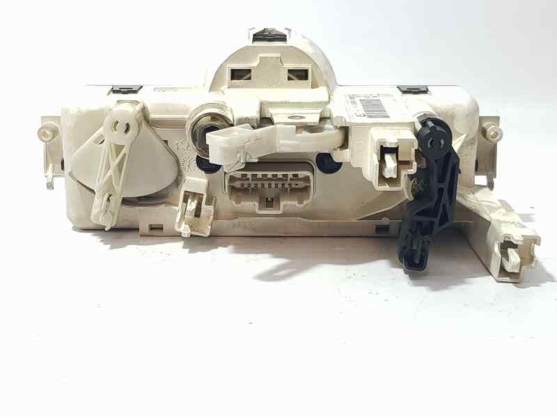 Recambio de mando calefaccion / aire acondicionado para renault scenic ii authentique referencia OEM IAM 69587003  