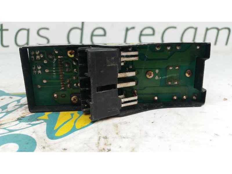 Recambio de mando elevalunas delantero izquierdo para mazda 323 berlina f/s (bj) 1.4 16v cat referencia OEM IAM BC1D66350  