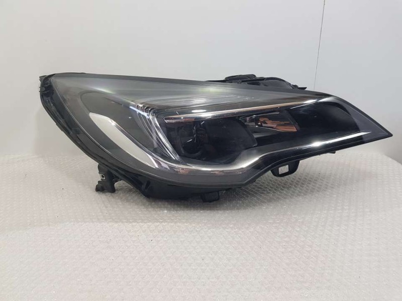 Recambio de faro derecho para opel astra k lim. 5türig dynamic referencia OEM IAM 39081893 662588537 GM