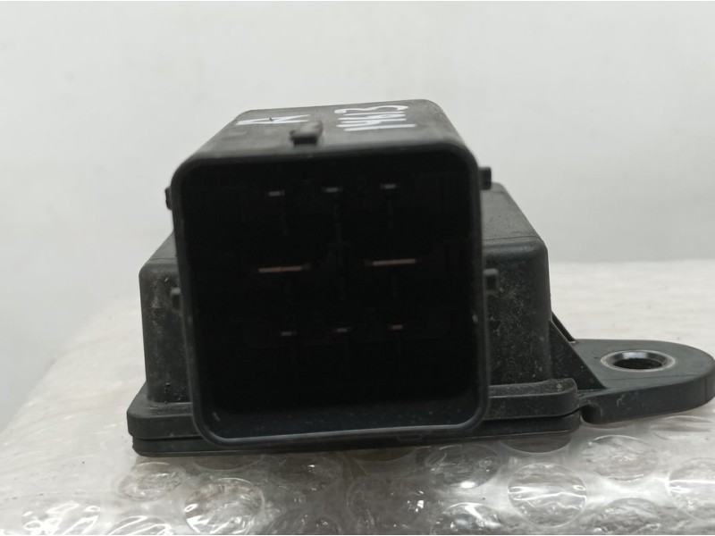 Recambio de rele para citroën c3 collection referencia OEM IAM 96779971680 F005V01221 BOSCH