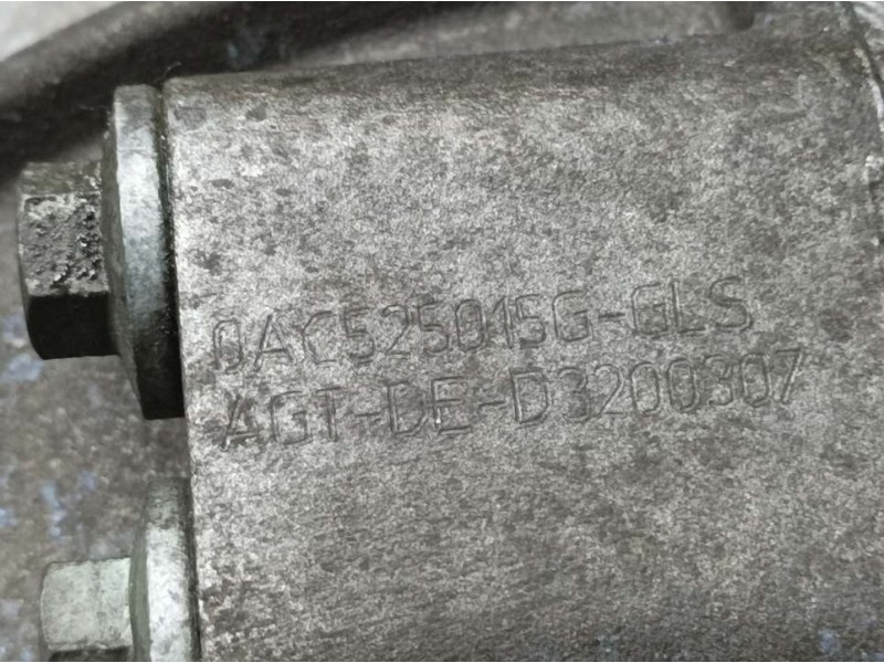 Recambio de diferencial trasero para volkswagen touareg (7la) tdi v10 referencia OEM IAM 0AC525015G  