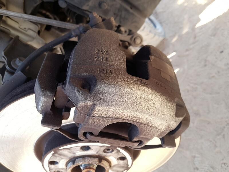 Recambio de pinza freno delantera derecha para peugeot 308 ii (lb_, lp_, lw_, lh_, l3_) 2.0 bluehdi 150 referencia OEM IAM 16098