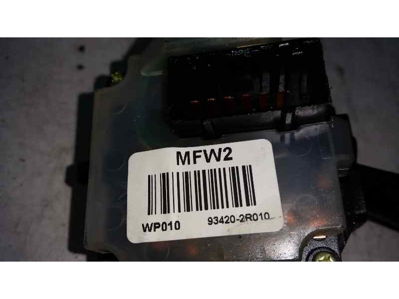 Recambio de mando limpia para hyundai i30 classic referencia OEM IAM 934202R010  