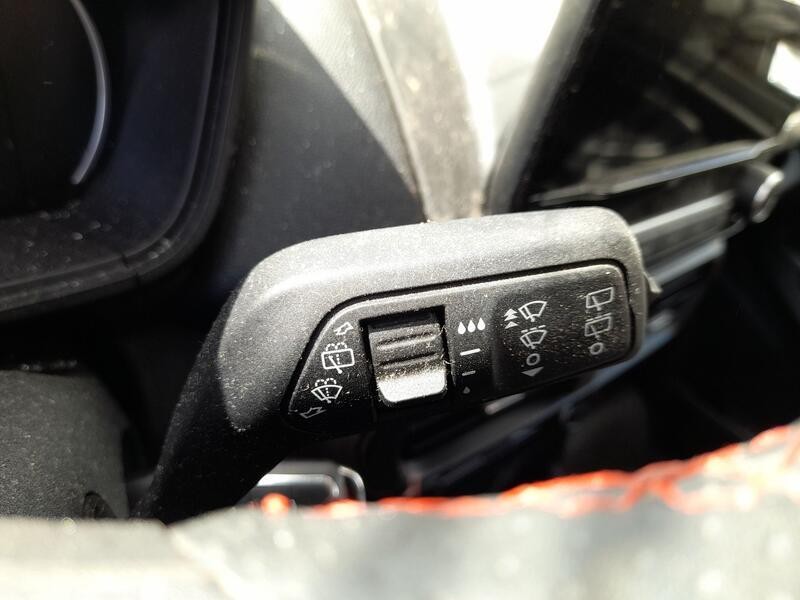Recambio de mando luces y limpia para ford ecosport 1.5 ecoblue tdci referencia OEM IAM 2092962 2092962 LUCES     2105430 LIMPIA