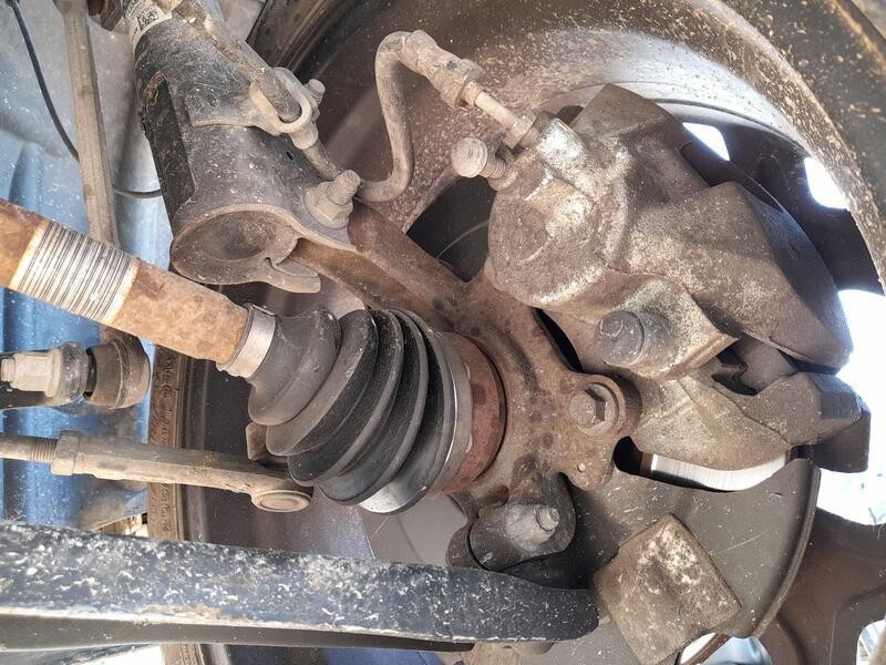 Recambio de mangueta delantera izquierda para ford ecosport 1.5 ecoblue tdci referencia OEM IAM 2050612  