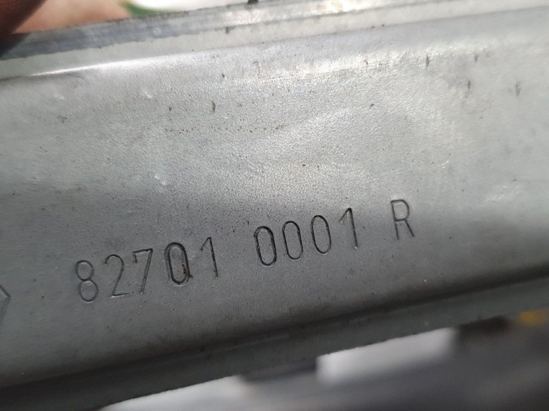 Recambio de elevalunas trasero izquierdo para renault laguna grandtour iii dynamique referencia OEM IAM 827010001R  ELECTRICO