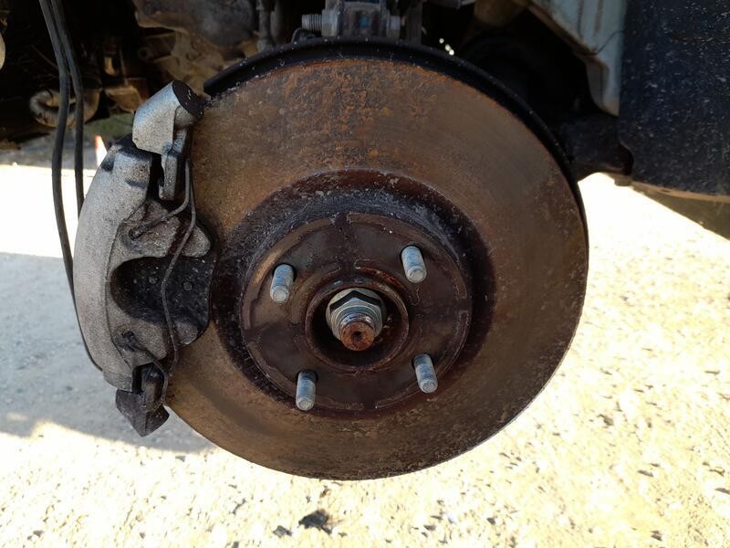 Recambio de mangueta delantera izquierda para ford ecosport 1.5 ecoblue tdci referencia OEM IAM 2050612  