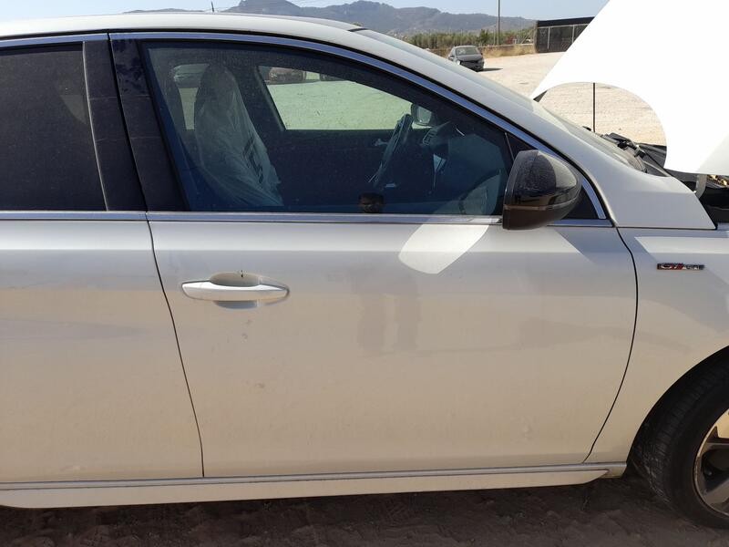 Recambio de puerta delantera derecha para peugeot 308 ii (lb_, lp_, lw_, lh_, l3_) 2.0 bluehdi 150 referencia OEM IAM 1610102180