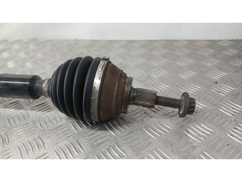 Recambio de transmision delantera derecha para seat leon (5f1) 1.4 tgi referencia OEM IAM 5Q0407272C  