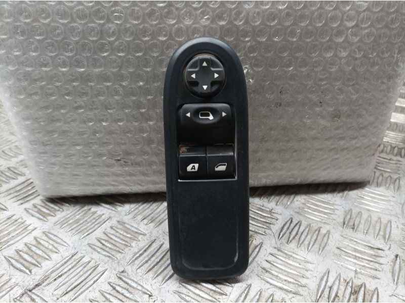 Recambio de mando elevalunas delantero izquierdo para citroën c3 collection referencia OEM IAM 98012283XT 2837530 DELPHI