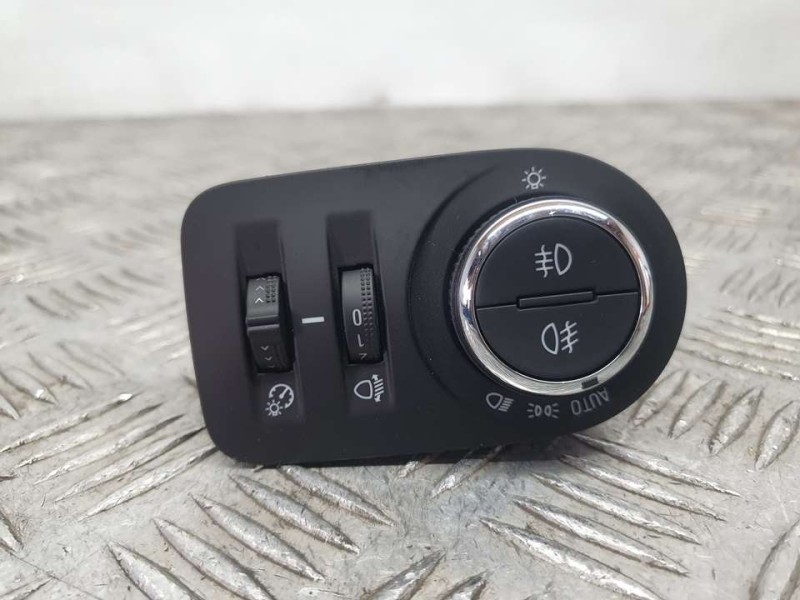 Recambio de mando luces para opel astra k lim. 5türig dynamic referencia OEM IAM 39050757 17016474 